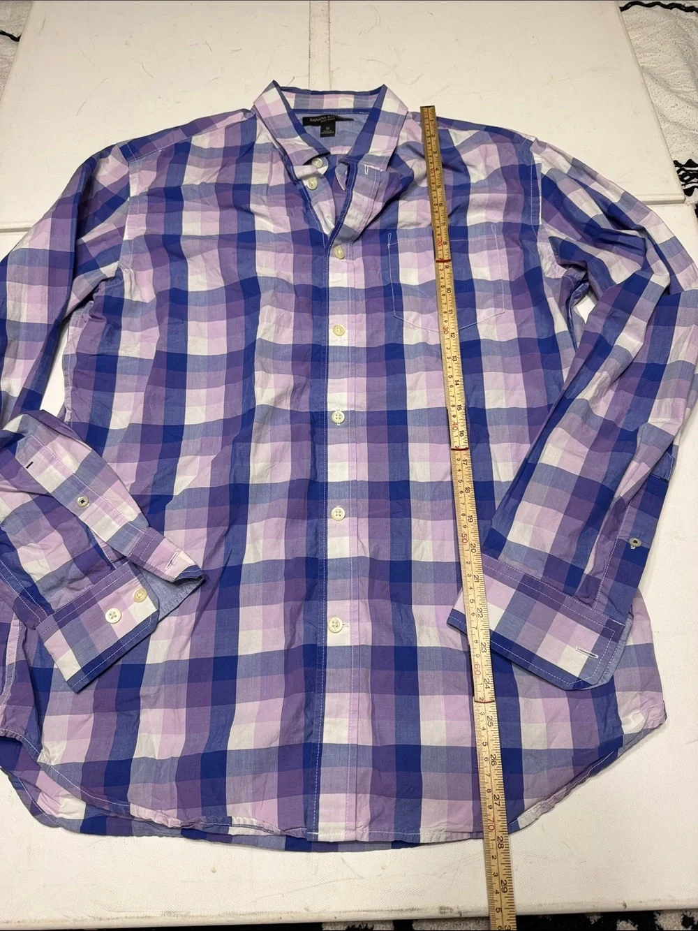 Banana Republic Men’s Medium Purple Plaid Button-Down Shirt Long Sleeve Cotton